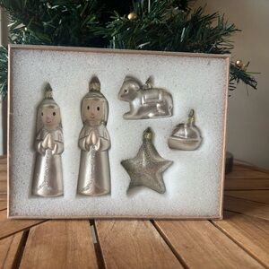 NEW Silver Nativity Ornament Set of 5 Baby Jesus Mary Joseph Lamb Star